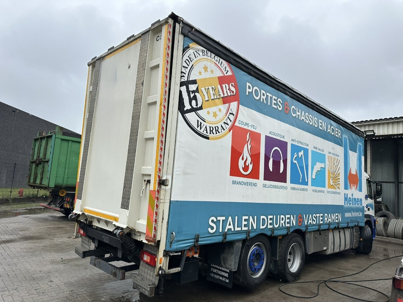 Volvo FM 370 6x2 BOX 8m25 - LIFT + STEERING AXLE - EURO 5 - I SHIFT - 26T - TÜV 06/2026 - BE TRUCK - Camion à rideaux coulissants: photos 4 Volvo FM 370 6x2 BOX 8m25 - LIFT + STEERING AXLE - EURO 5 - I SHIFT - 26T - TÜV 06/2026 - BE TRUCK - Camion à rideaux coulissants: photos 4
