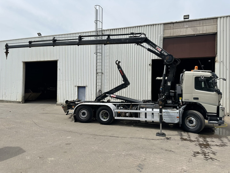 Volvo FM 370 6x2 HOOKLIFT 21T + CRANE HIAB 144 E-4 HIDUO - ENGINE / GEARBOX OK - CHASSIS OK - RUNNING + DRIVING - BE TRUCK - Camion ampliroll, Camion grue: photos 5 Volvo FM 370 6x2 HOOKLIFT 21T + CRANE HIAB 144 E-4 HIDUO - ENGINE / GEARBOX OK - CHASSIS OK - RUNNING + DRIVING - BE TRUCK - Camion ampliroll, Camion grue: photos 5