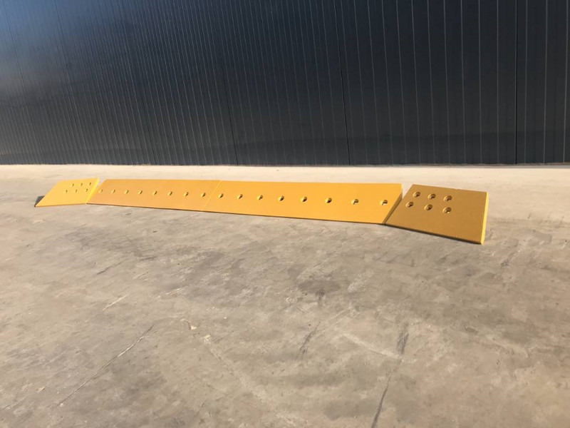 Cat D6R - Accessoire pour Engins de chantier: photos 2 Cat D6R - Accessoire pour Engins de chantier: photos 2