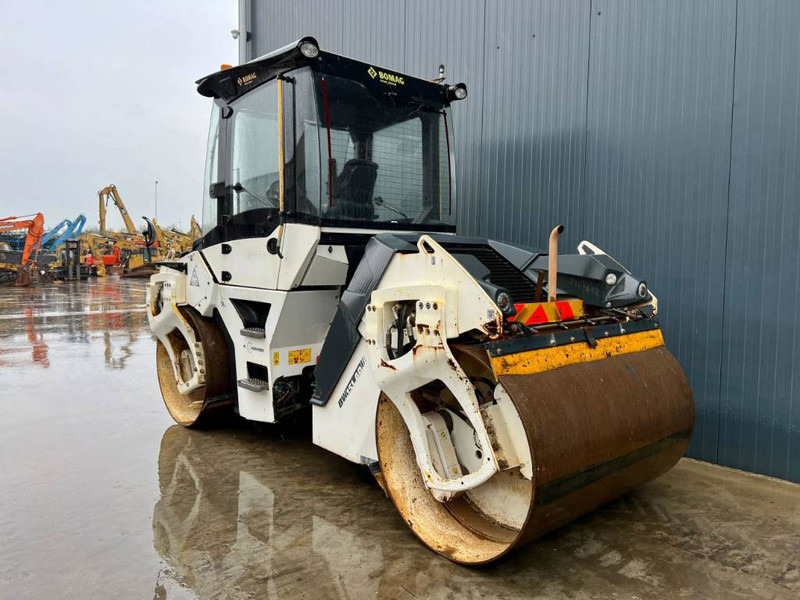 Bomag BW151AD-5 - Compacteur: photos 2 Bomag BW151AD-5 - Compacteur: photos 2