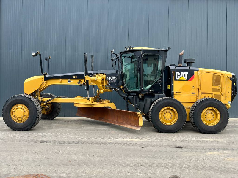 Cat 140M2 AWD - Niveleuse: photos 2 Cat 140M2 AWD - Niveleuse: photos 2