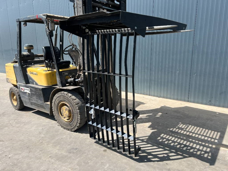 Cat 313E / 320F / 323E / 325F / 329E / 330F / 336E / 3 - Cabine et intérieur pour Engins de chantier: photos 2 Cat 313E / 320F / 323E / 325F / 329E / 330F / 336E / 3 - Cabine et intérieur pour Engins de chantier: photos 2