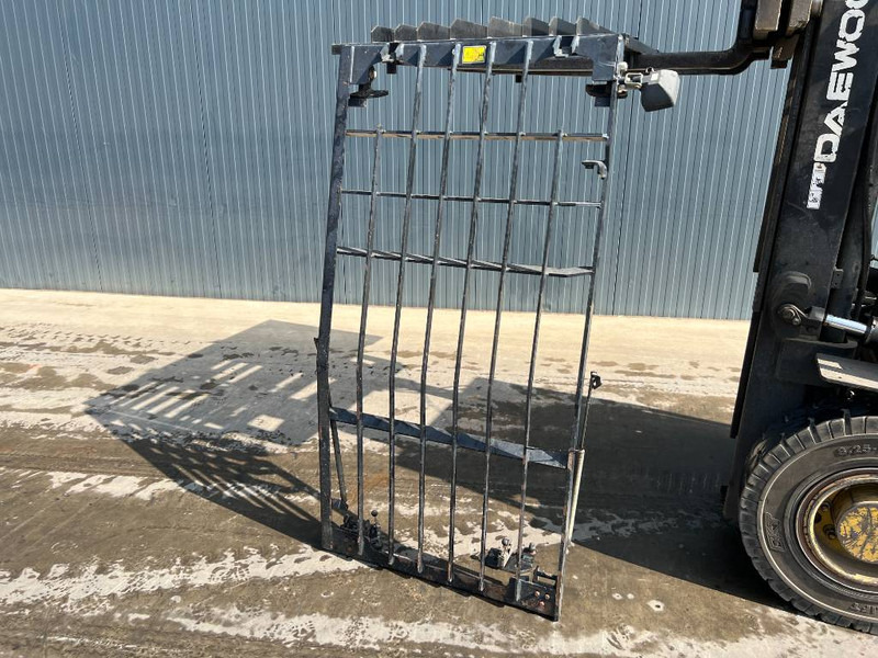 Cat 313E / 320F / 323E / 325F / 329E / 330F / 336E / 3 - Cabine et intérieur pour Engins de chantier: photos 1 Cat 313E / 320F / 323E / 325F / 329E / 330F / 336E / 3 - Cabine et intérieur pour Engins de chantier: photos 1