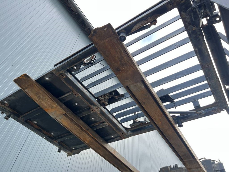 Cat 313E / M315F / 320F / 323E / 325F / 329E / 330F / - Cabine et intérieur pour Engins de chantier: photos 3 Cat 313E / M315F / 320F / 323E / 325F / 329E / 330F / - Cabine et intérieur pour Engins de chantier: photos 3