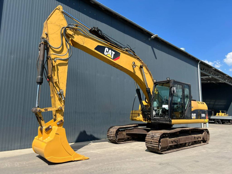 Cat 320D L - Pelle sur chenille: photos 1 Cat 320D L - Pelle sur chenille: photos 1