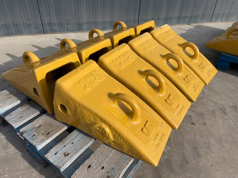 Cat 365 / 374 / 385 / 390 Tips - Godet pour Engins de chantier: photos 3 Cat 365 / 374 / 385 / 390 Tips - Godet pour Engins de chantier: photos 3