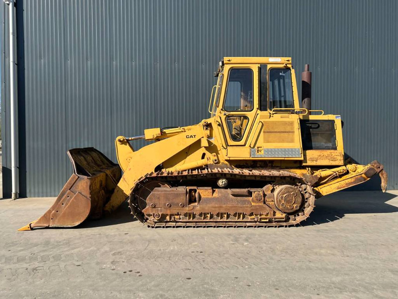 Cat 953 - Ripper - Chargeuse sur chenilles: photos 5 Cat 953 - Ripper - Chargeuse sur chenilles: photos 5