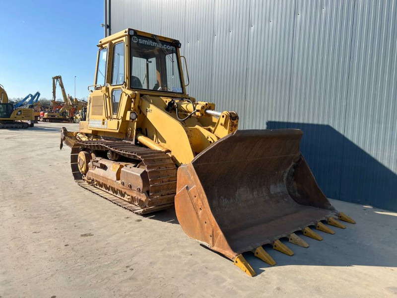 Cat 953 - Ripper - Chargeuse sur chenilles: photos 2 Cat 953 - Ripper - Chargeuse sur chenilles: photos 2