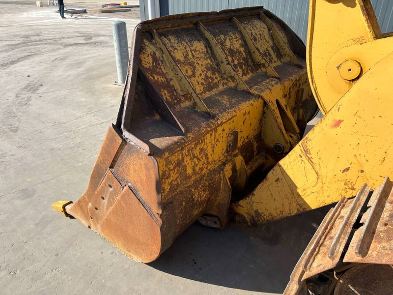 Chargeuse sur chenilles Cat 953 - Ripper: photos 13