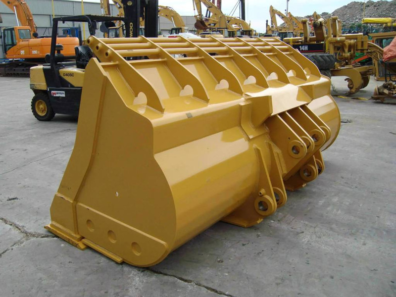Cat 980M - Godet pour Engins de chantier: photos 3 Cat 980M - Godet pour Engins de chantier: photos 3