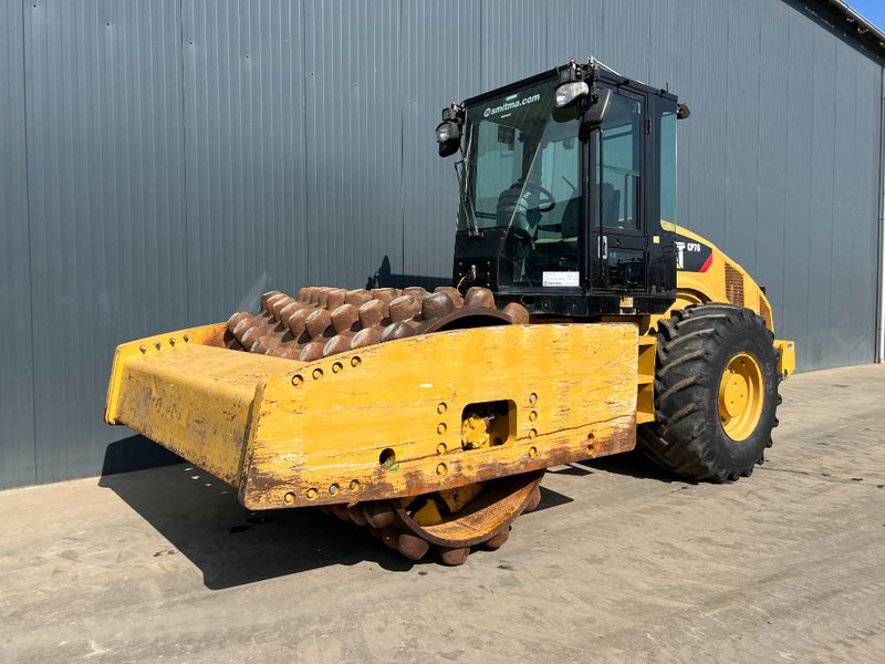Cat CP76 - Compacteur: photos 1 Cat CP76 - Compacteur: photos 1
