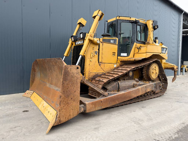 Bulldozer Cat D6T XL: photos 1