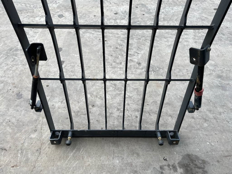 Doosan DX180 / DX225 - Cabine et intérieur pour Engins de chantier: photos 4 Doosan DX180 / DX225 - Cabine et intérieur pour Engins de chantier: photos 4