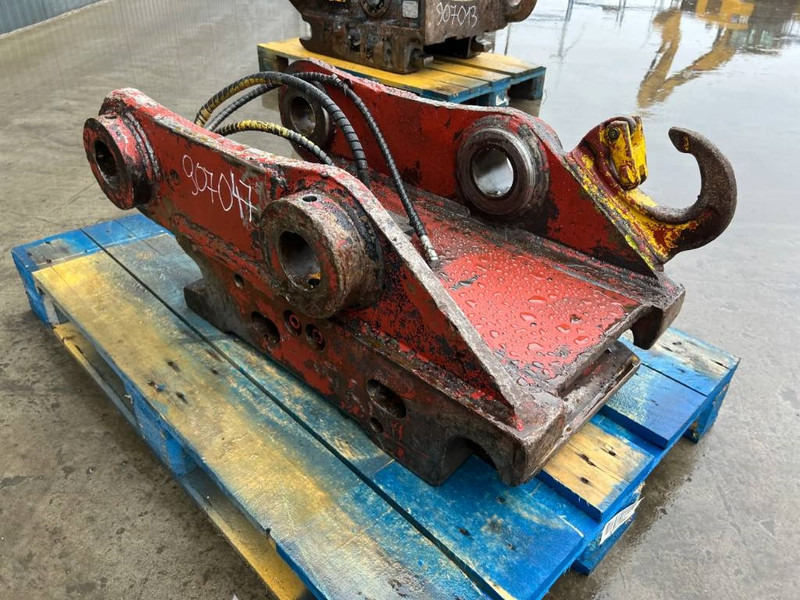 Engcon S70 - 323D - Attache rapide pour Engins de chantier: photos 3 Engcon S70 - 323D - Attache rapide pour Engins de chantier: photos 3