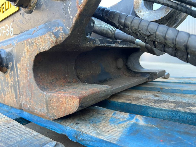 Attache rapide pour Engins de chantier OilQuick OQ65 - M314F / M316F / M318F: photos 9