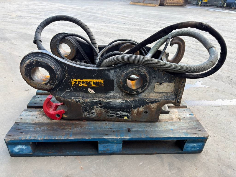 OilQuick OQ80 - 336F - Attache rapide pour Engins de chantier: photos 4 OilQuick OQ80 - 336F - Attache rapide pour Engins de chantier: photos 4