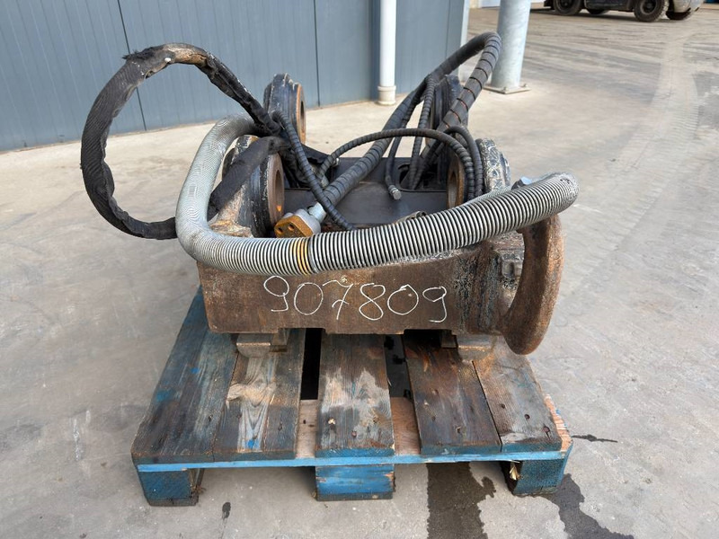 OilQuick OQ80 - 336F - Attache rapide pour Engins de chantier: photos 2 OilQuick OQ80 - 336F - Attache rapide pour Engins de chantier: photos 2