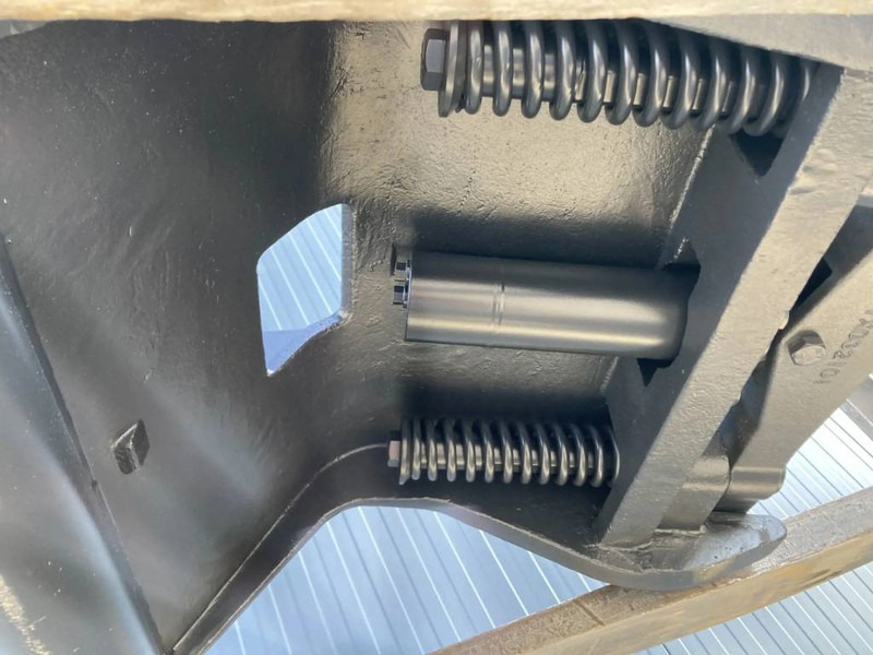 Smitma CW40 - Crafthook - B - Attache rapide pour Engins de chantier: photos 4 Smitma CW40 - Crafthook - B - Attache rapide pour Engins de chantier: photos 4