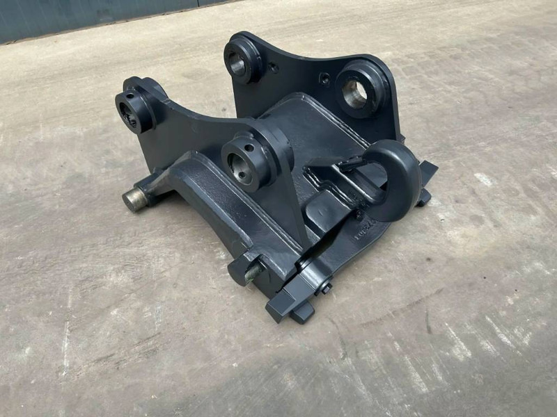 Smitma CW40 - M314F / M316F / M318F - Attache rapide pour Engins de chantier: photos 1 Smitma CW40 - M314F / M316F / M318F - Attache rapide pour Engins de chantier: photos 1