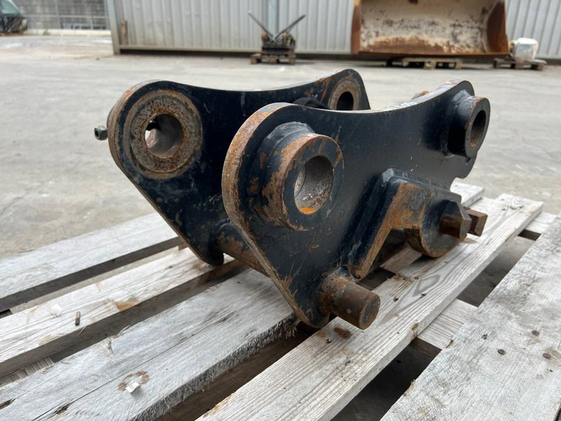 Verachtert CW10 - 310 - Attache rapide pour Engins de chantier: photos 5 Verachtert CW10 - 310 - Attache rapide pour Engins de chantier: photos 5