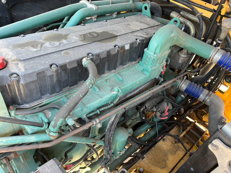 Tombereau articulé Volvo A 40 D: photos 15