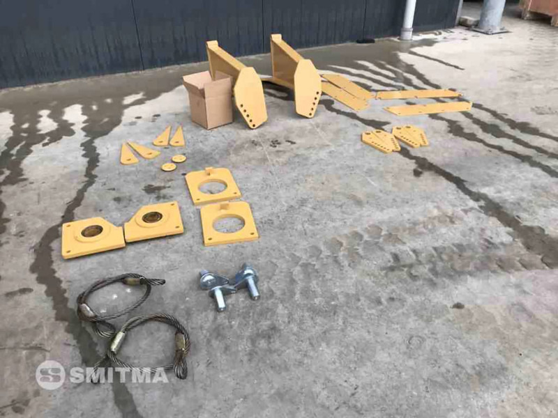 Volvo A35F - Hayon élévateur pour Engins de chantier: photos 5 Volvo A35F - Hayon élévateur pour Engins de chantier: photos 5