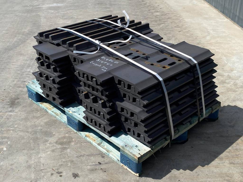 Volvo EC480 Shoes/Pads - Frame/ Châssis pour Engins de chantier: photos 1 Volvo EC480 Shoes/Pads - Frame/ Châssis pour Engins de chantier: photos 1