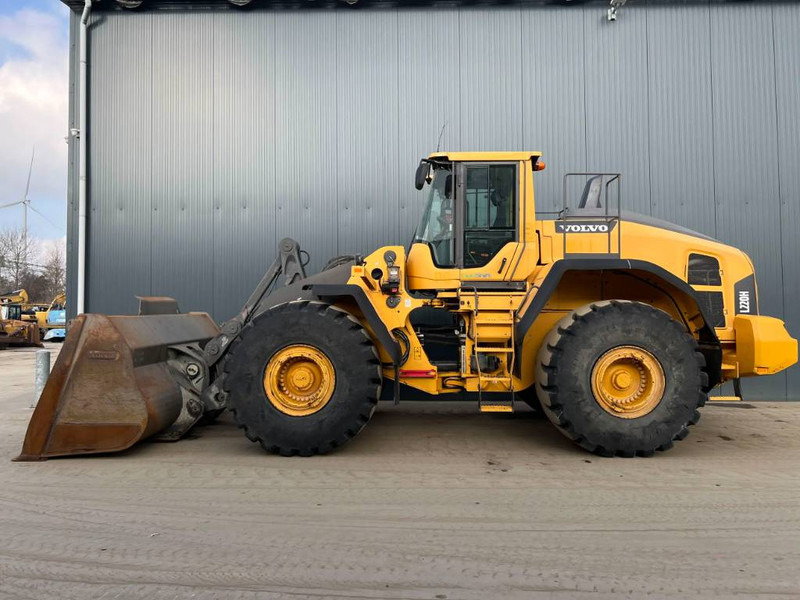 Volvo L 220 H - Chargeuse sur pneus: photos 5 Volvo L 220 H - Chargeuse sur pneus: photos 5