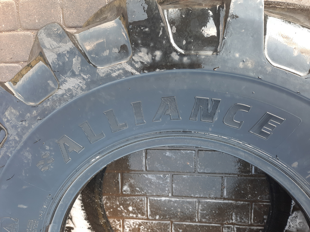 ALLIANCE Agro Industrial - Roue complète pour Machine agricole: photos 3 ALLIANCE Agro Industrial - Roue complète pour Machine agricole: photos 3