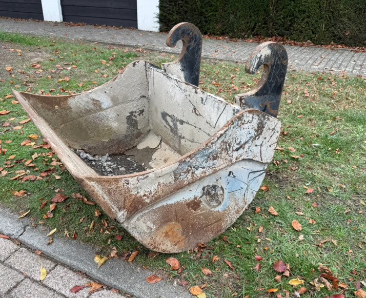 CW CW 40 - Godet pour pelle: photos 1 CW CW 40 - Godet pour pelle: photos 1