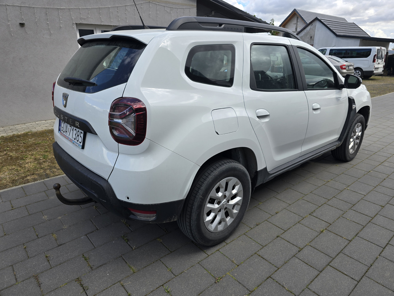 DACIA DUSTER 1.0 + LPG - Voiture: photos 2 DACIA DUSTER 1.0 + LPG - Voiture: photos 2