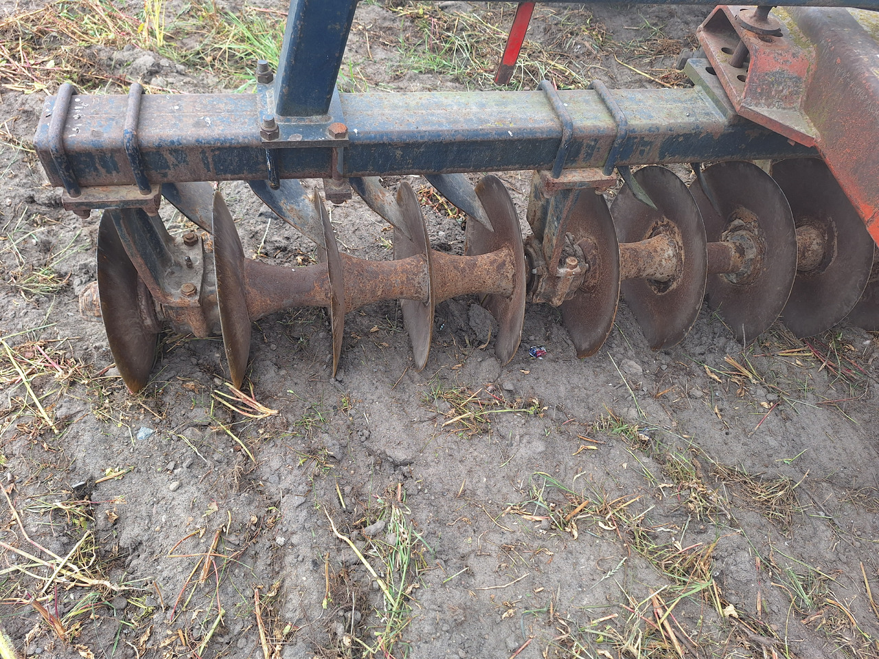 Gregoire Besson XRL 666 42 - Herse: photos 5 Gregoire Besson XRL 666 42 - Herse: photos 5