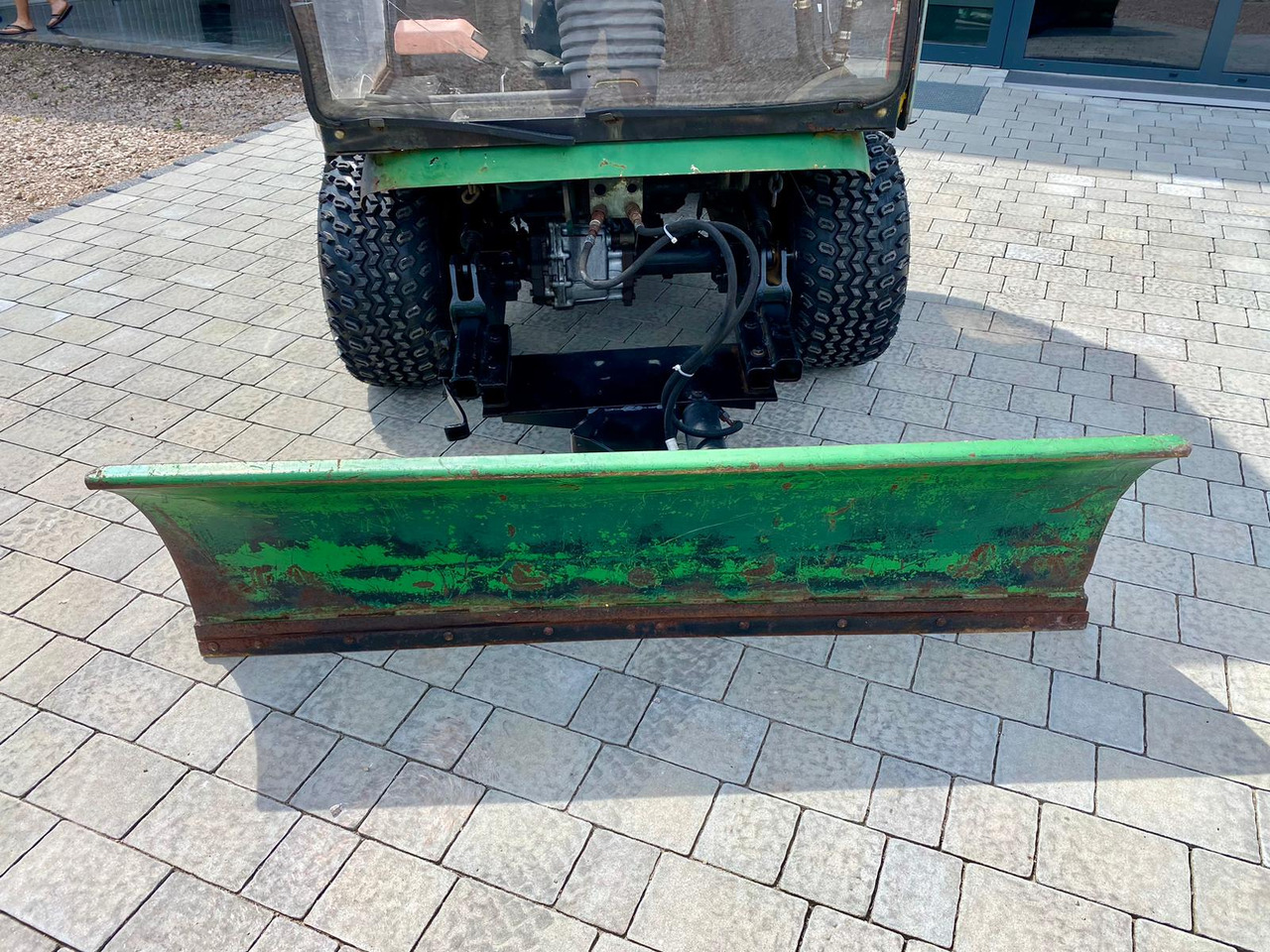 John Deere 1435 4WD Diesel - Tracteur communal: photos 3 John Deere 1435 4WD Diesel - Tracteur communal: photos 3