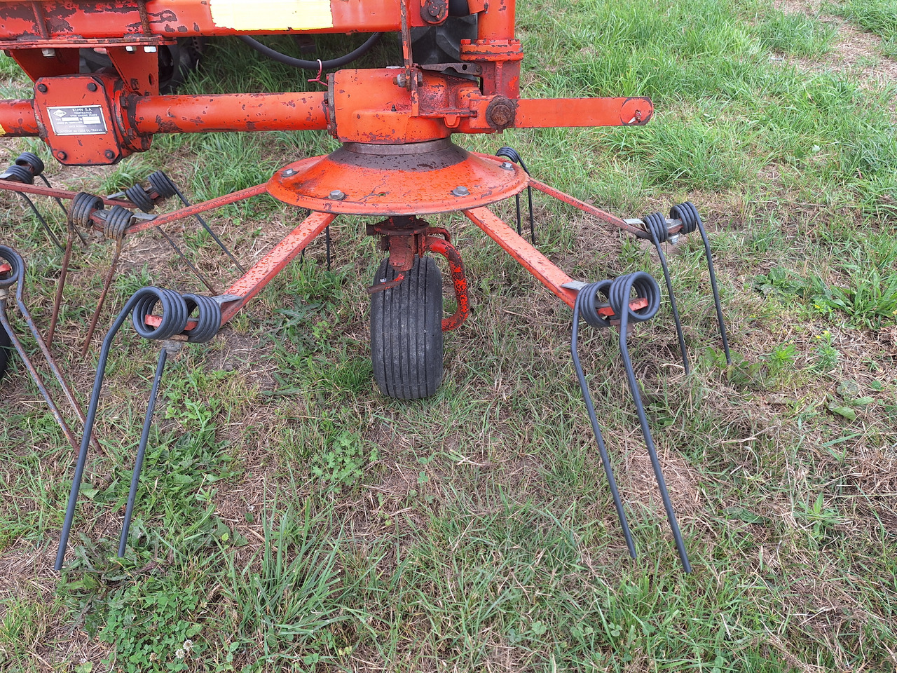 KUHN GF5000MH - Faneuse: photos 4 KUHN GF5000MH - Faneuse: photos 4