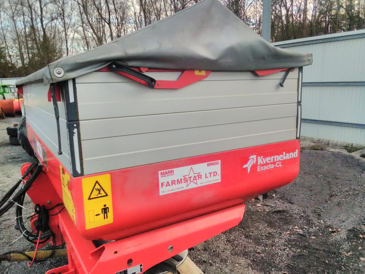 KVERNELAND EXACTA – CL - Distributeur d'engrais: photos 3 KVERNELAND EXACTA – CL - Distributeur d'engrais: photos 3