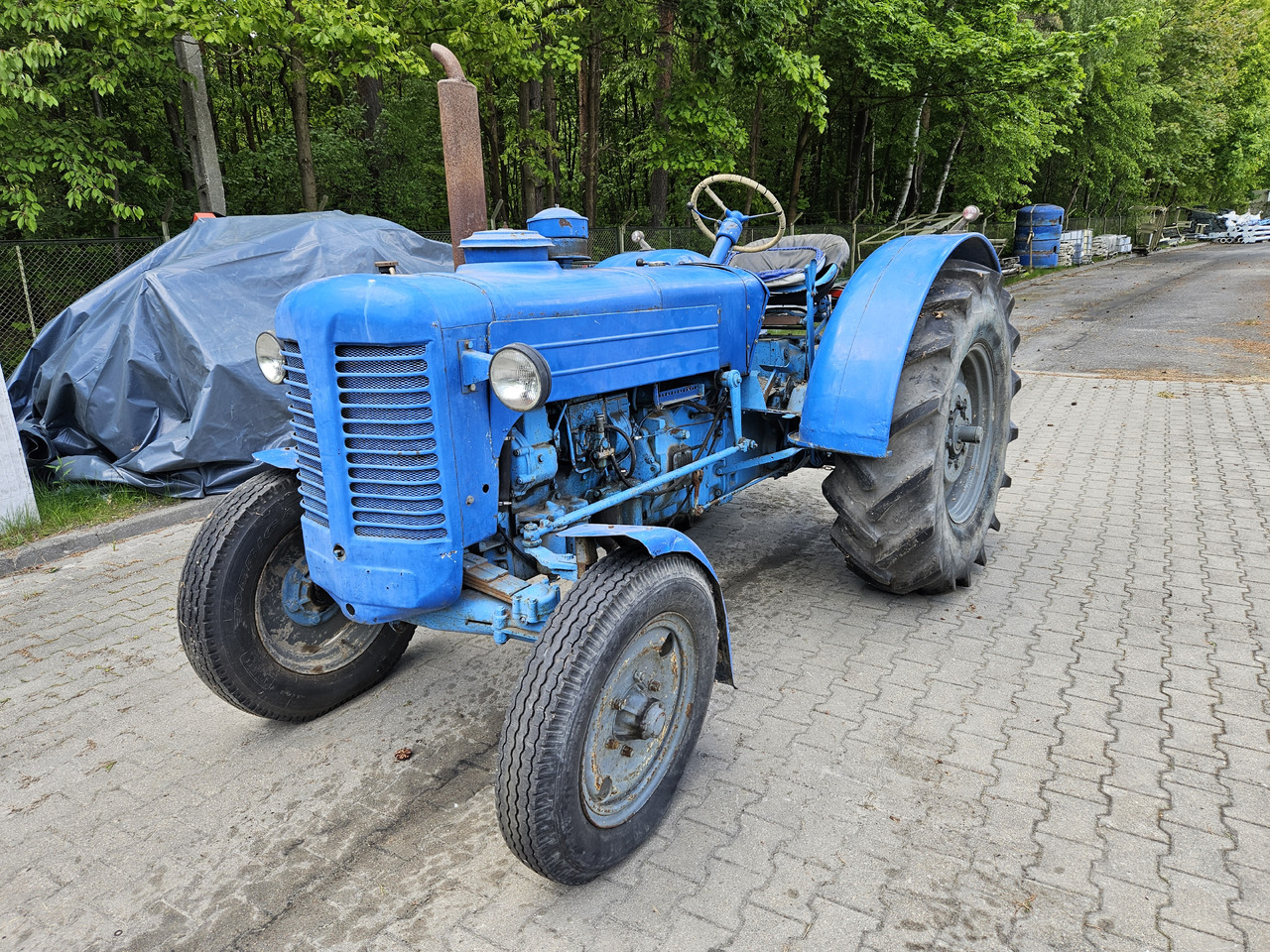 - Tracteur agricole: photos 2 - Tracteur agricole: photos 2