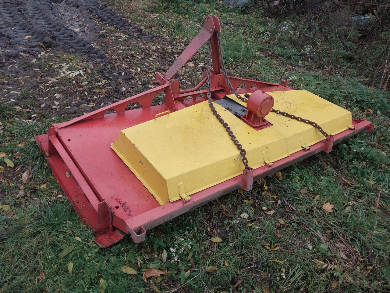 - Faucheuse: photos 1 - Faucheuse: photos 1