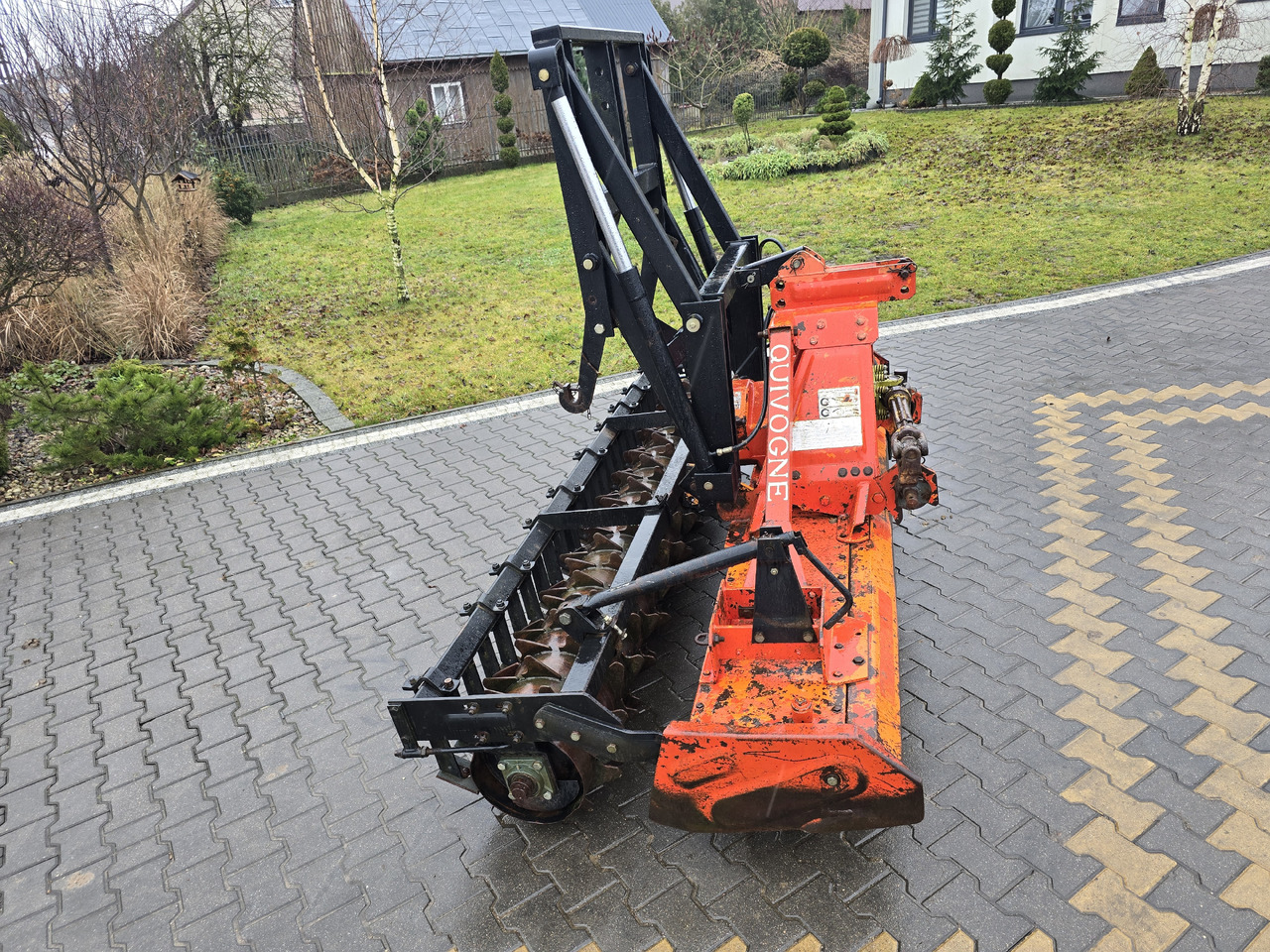 QUIVOGNE 3 m - Herse: photos 5 QUIVOGNE 3 m - Herse: photos 5