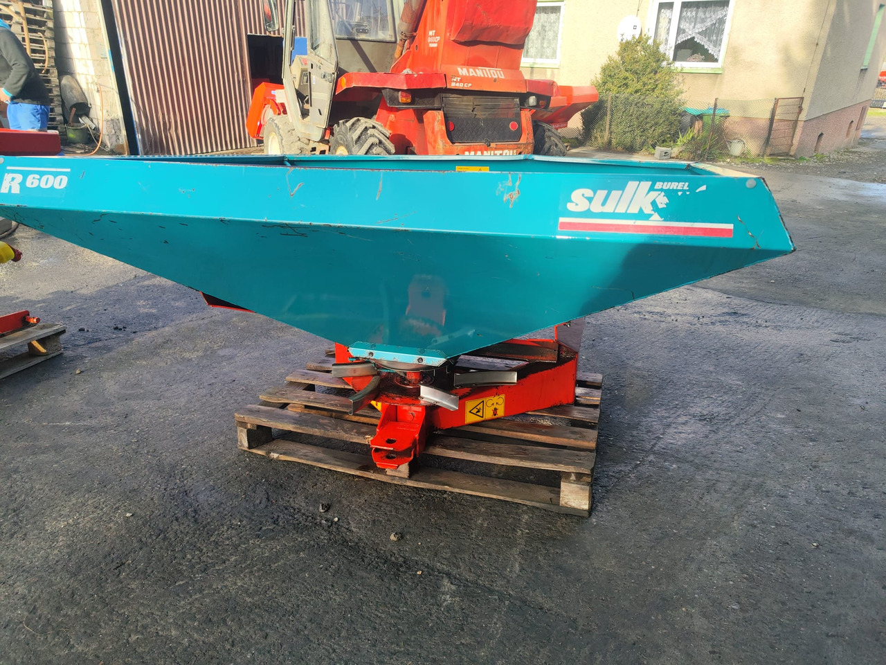 SULKY R600 - Distributeur d'engrais: photos 5 SULKY R600 - Distributeur d'engrais: photos 5