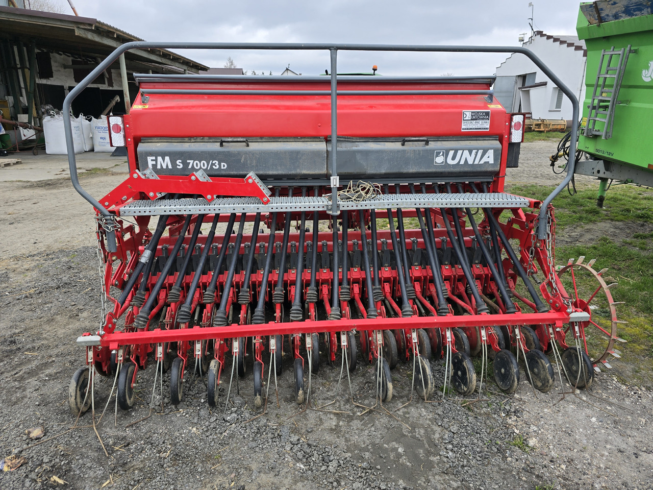UNIA FM s700/3 D - Combiné de semis: photos 4 UNIA FM s700/3 D - Combiné de semis: photos 4