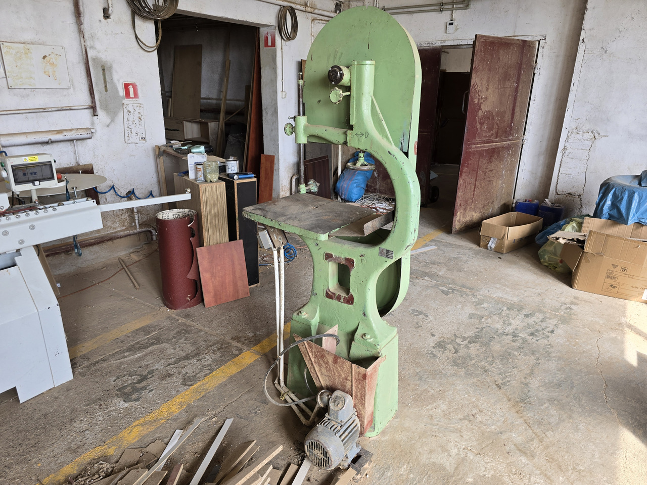 WAREMA OPOLE D-19 - Machine à bois: photos 5 WAREMA OPOLE D-19 - Machine à bois: photos 5