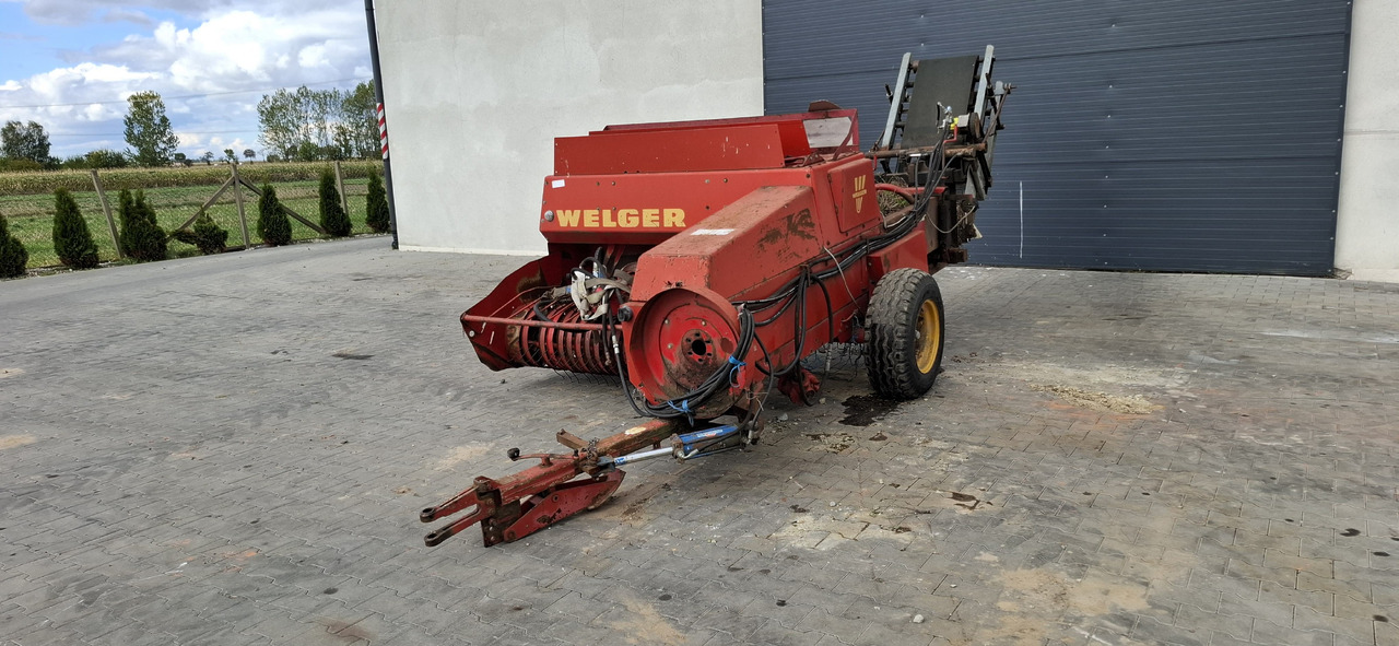 WELGER AP 52 - Presse à balles cubiques: photos 5 WELGER AP 52 - Presse à balles cubiques: photos 5