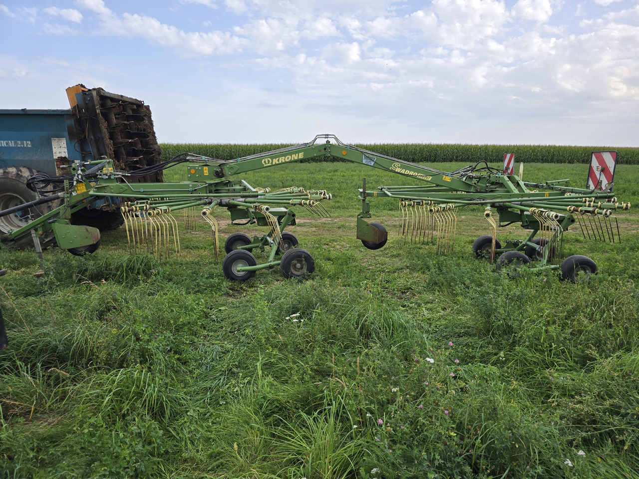 Krone Swadro 710/26T - Faneuse: photos 1 Krone Swadro 710/26T - Faneuse: photos 1