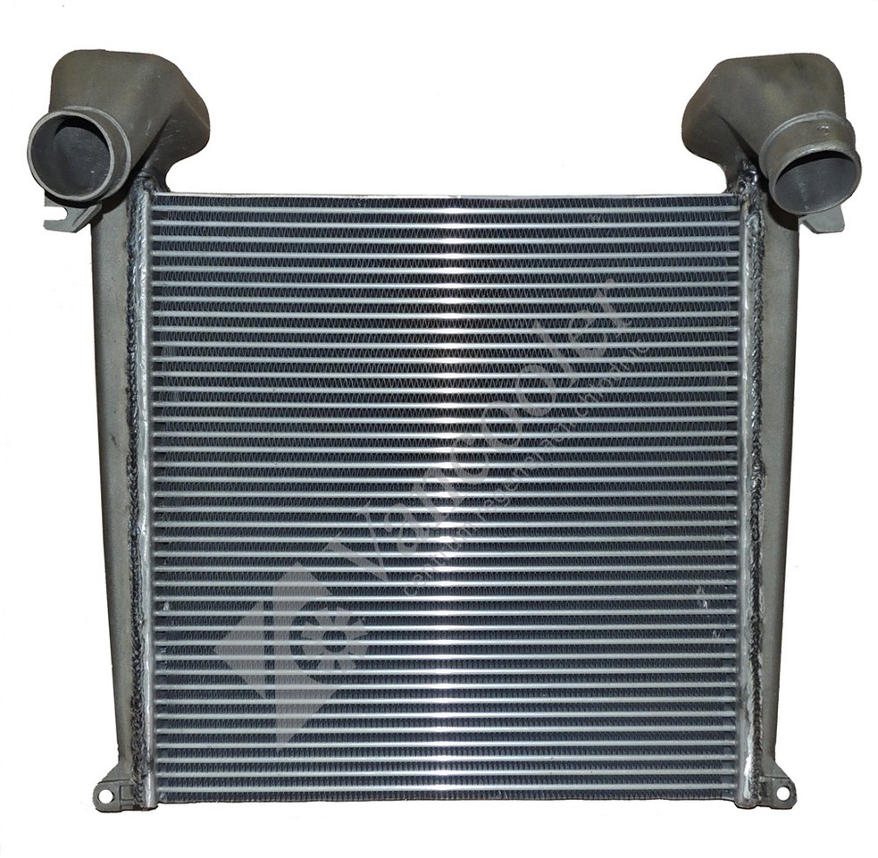 MAN L2000 - Intercooler pour Camion: photos 1 MAN L2000 - Intercooler pour Camion: photos 1