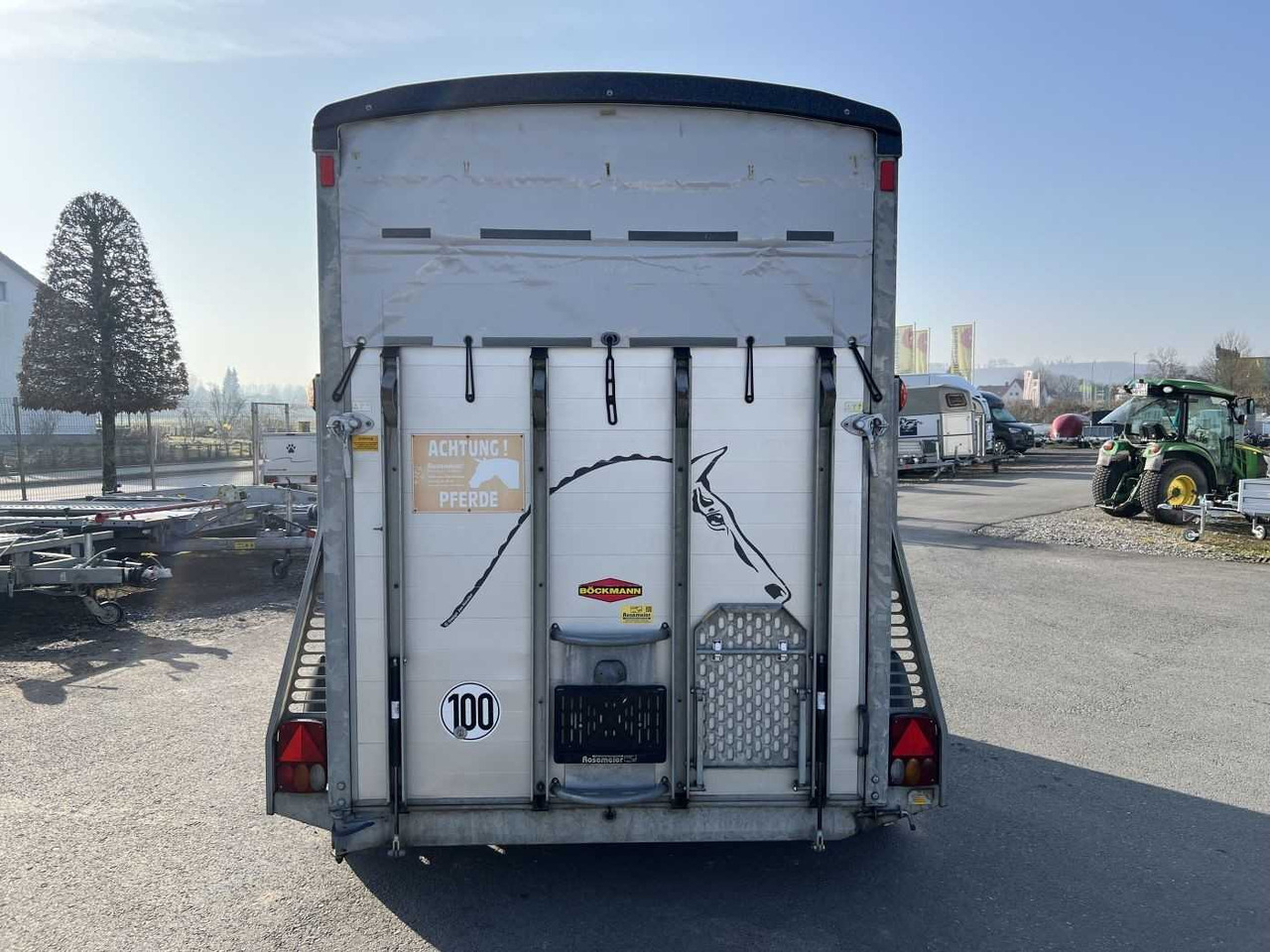 BOECKMANN Portax E blau SK Pferdeanhänger - Van chevaux: photos 4 BOECKMANN Portax E blau SK Pferdeanhänger - Van chevaux: photos 4