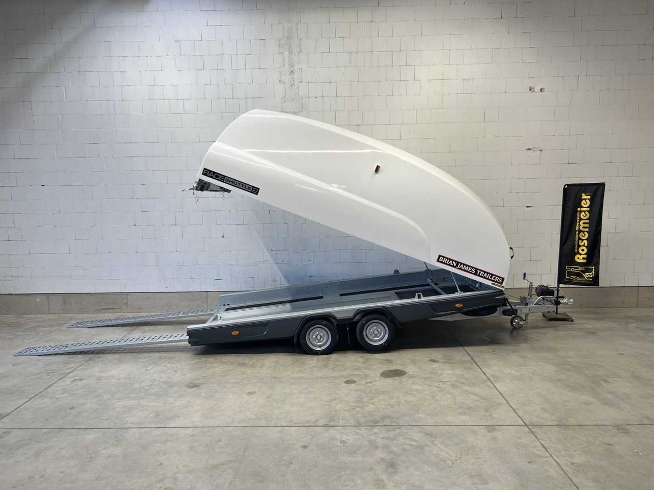 BRIAN_JAMES Race Shuttle 2 Autotransporter geschlossen - Remorque porte-voitures: photos 2 BRIAN_JAMES Race Shuttle 2 Autotransporter geschlossen - Remorque porte-voitures: photos 2