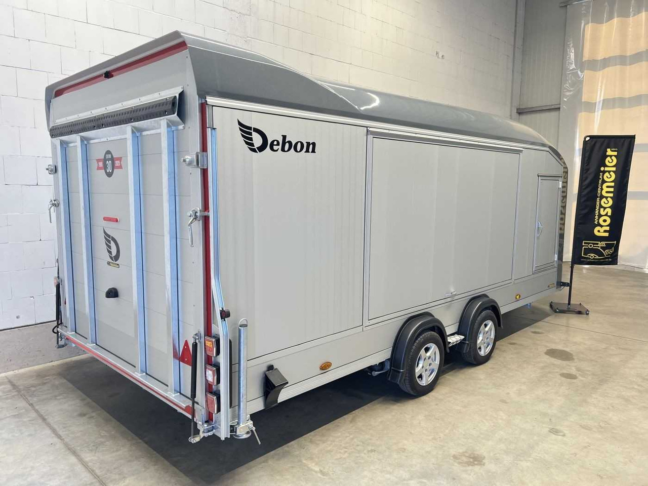 CHEVAL LIBERTE DEBON C2000 Roadster ALF Autotransporter geschlossen - Remorque porte-voitures: photos 3 CHEVAL LIBERTE DEBON C2000 Roadster ALF Autotransporter geschlossen - Remorque porte-voitures: photos 3