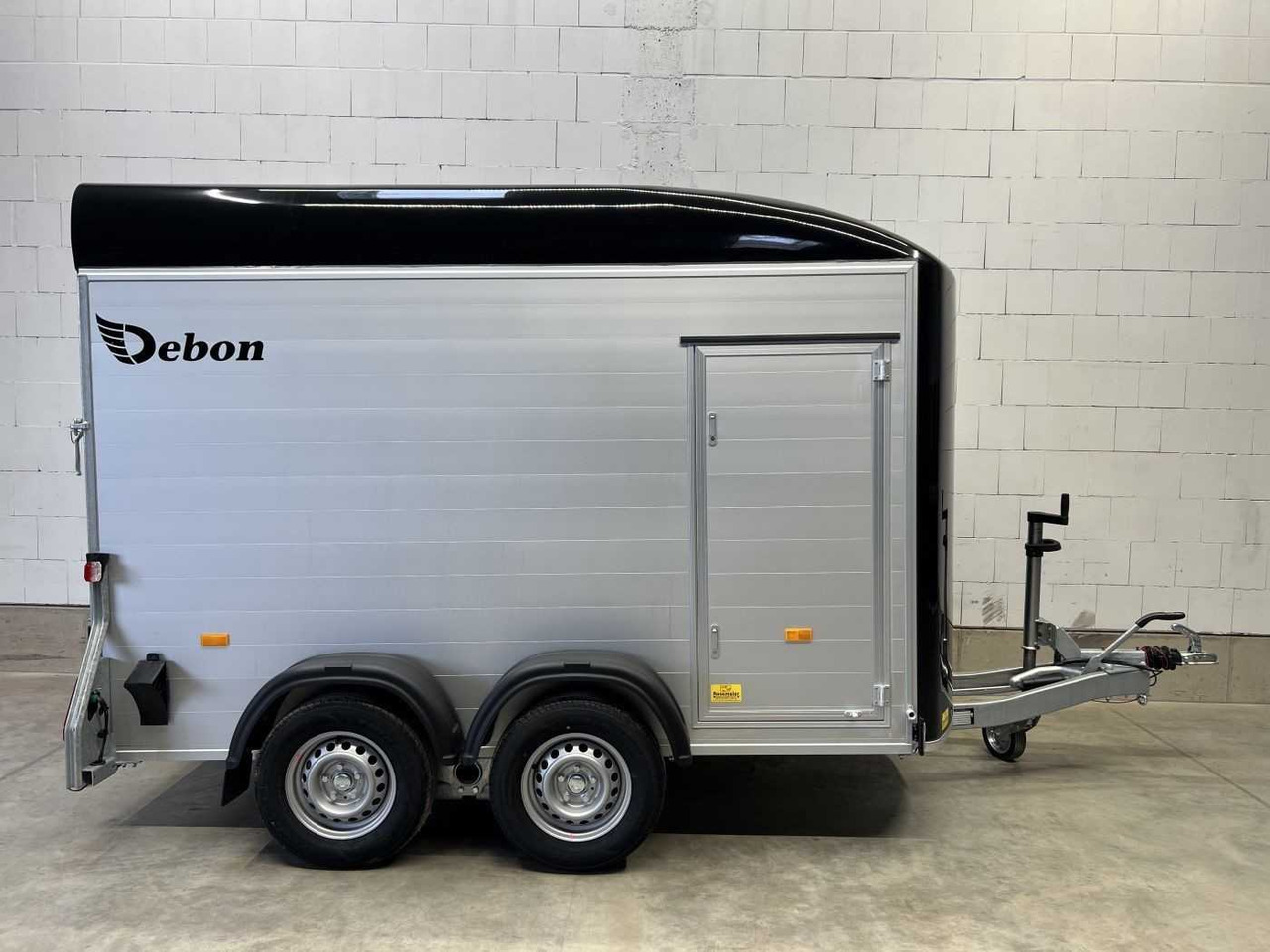 CHEVAL LIBERTE DEBON C500 Roadster Kofferanhänger - Remorque pour moto: photos 3 CHEVAL LIBERTE DEBON C500 Roadster Kofferanhänger - Remorque pour moto: photos 3