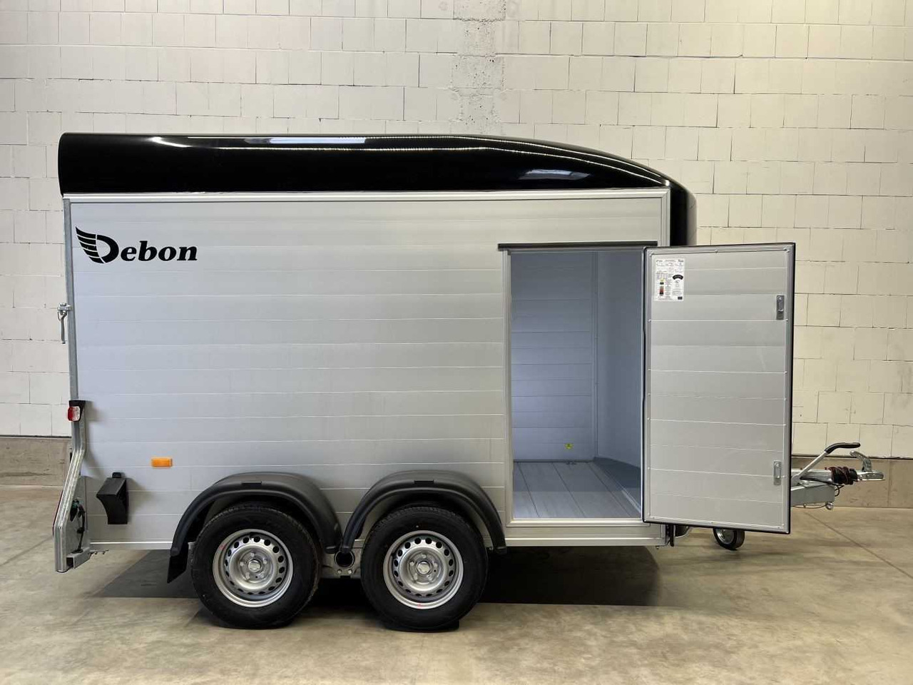 CHEVAL LIBERTE DEBON C500 Roadster Kofferanhänger - Remorque pour moto: photos 3 CHEVAL LIBERTE DEBON C500 Roadster Kofferanhänger - Remorque pour moto: photos 3