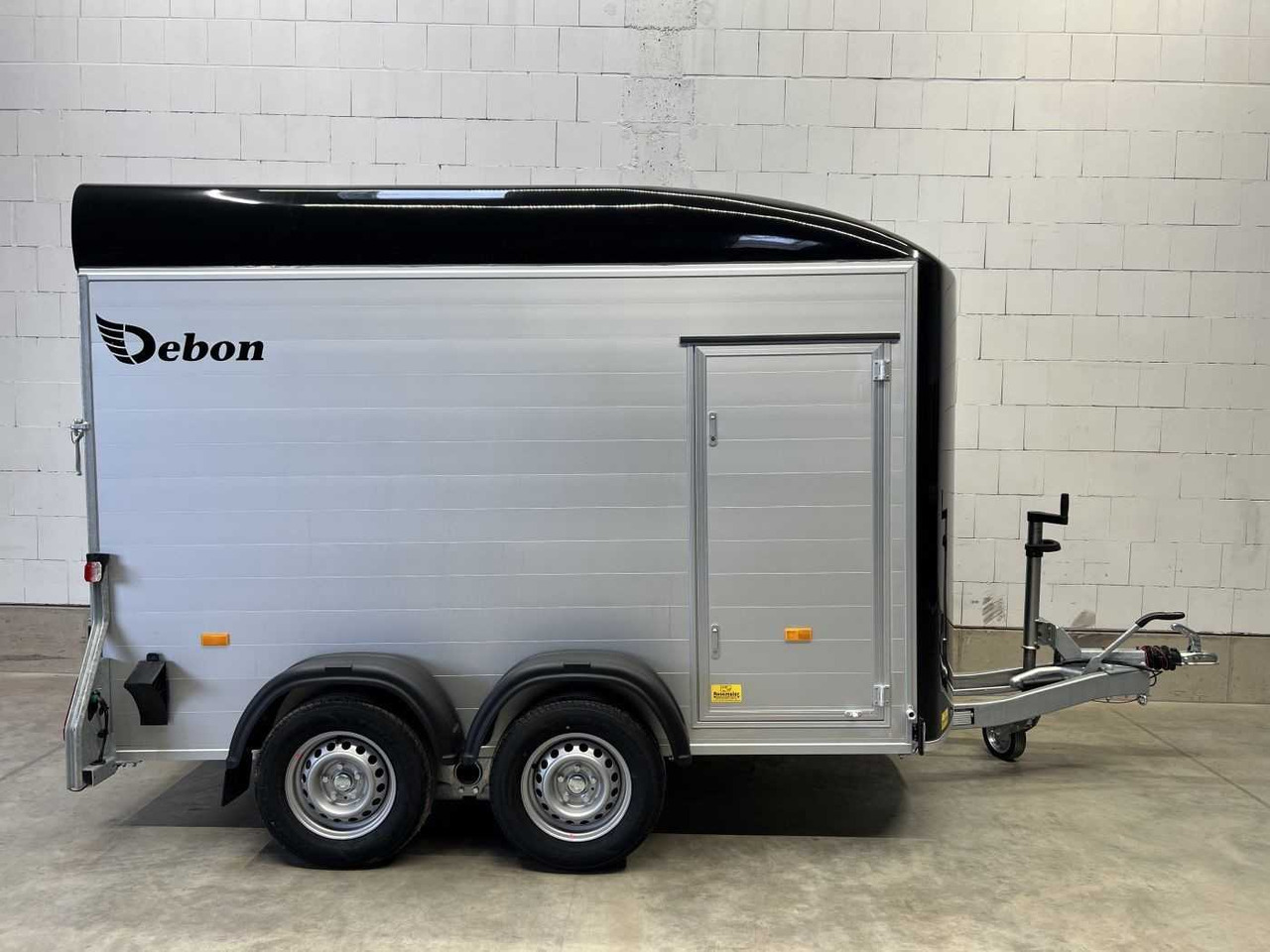 CHEVAL LIBERTE DEBON C500 Roadster Kofferanhänger - Remorque pour moto: photos 4 CHEVAL LIBERTE DEBON C500 Roadster Kofferanhänger - Remorque pour moto: photos 4